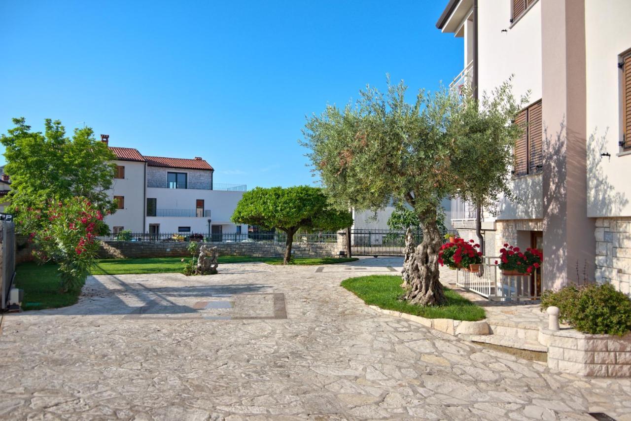 Apartments Vili Umag Kültér fotó